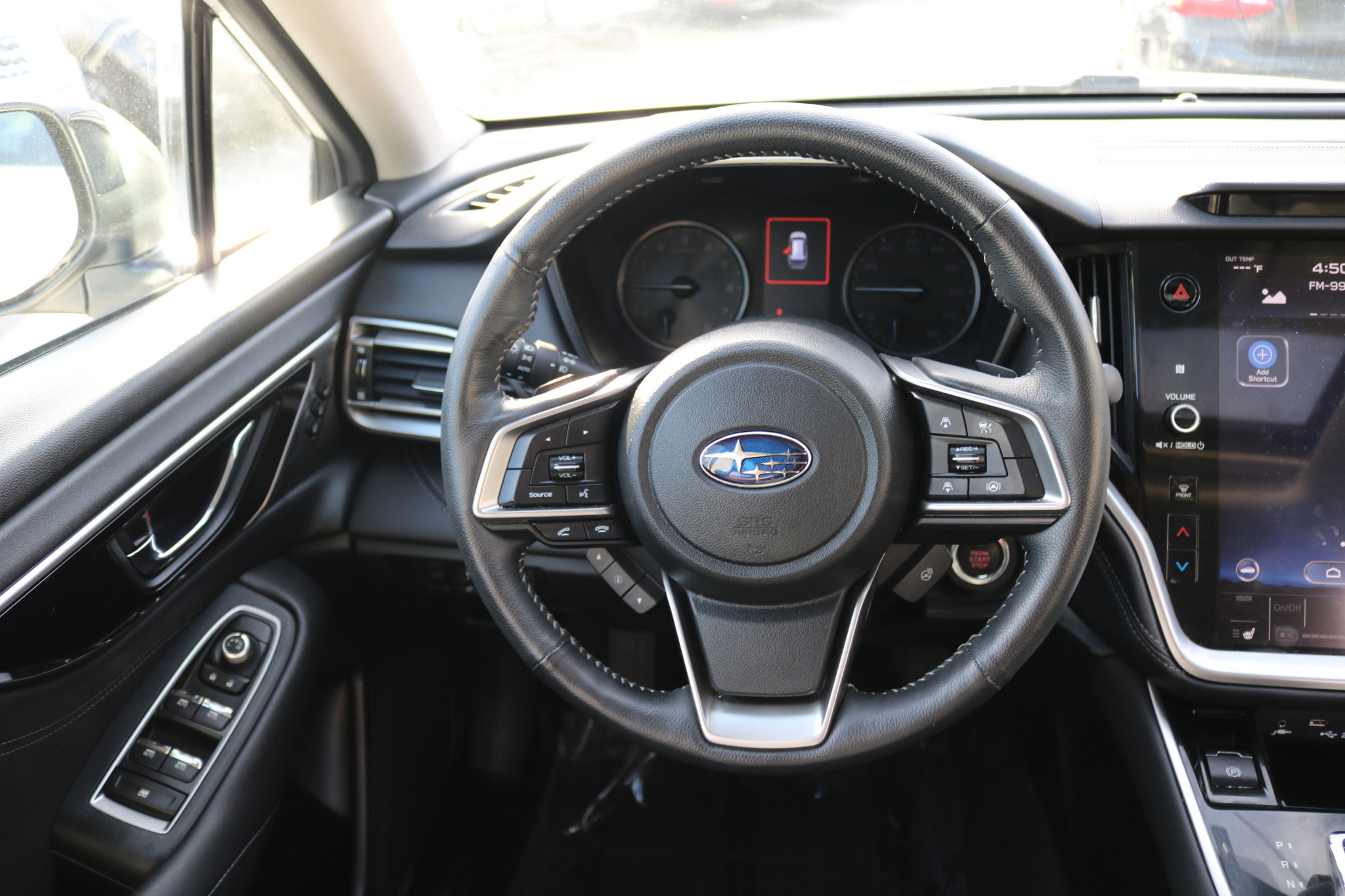 Used 2020 Subaru Outback Limited image 31