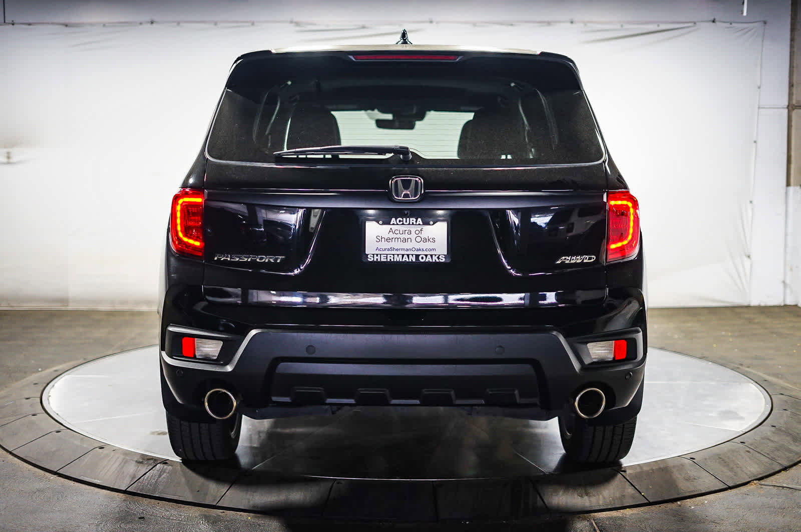 Used 2023 Honda Passport EX-L image 6
