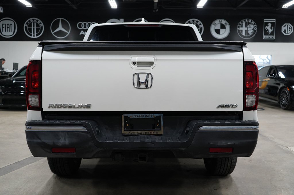Used 2017 Honda Ridgeline RTL-T image 4