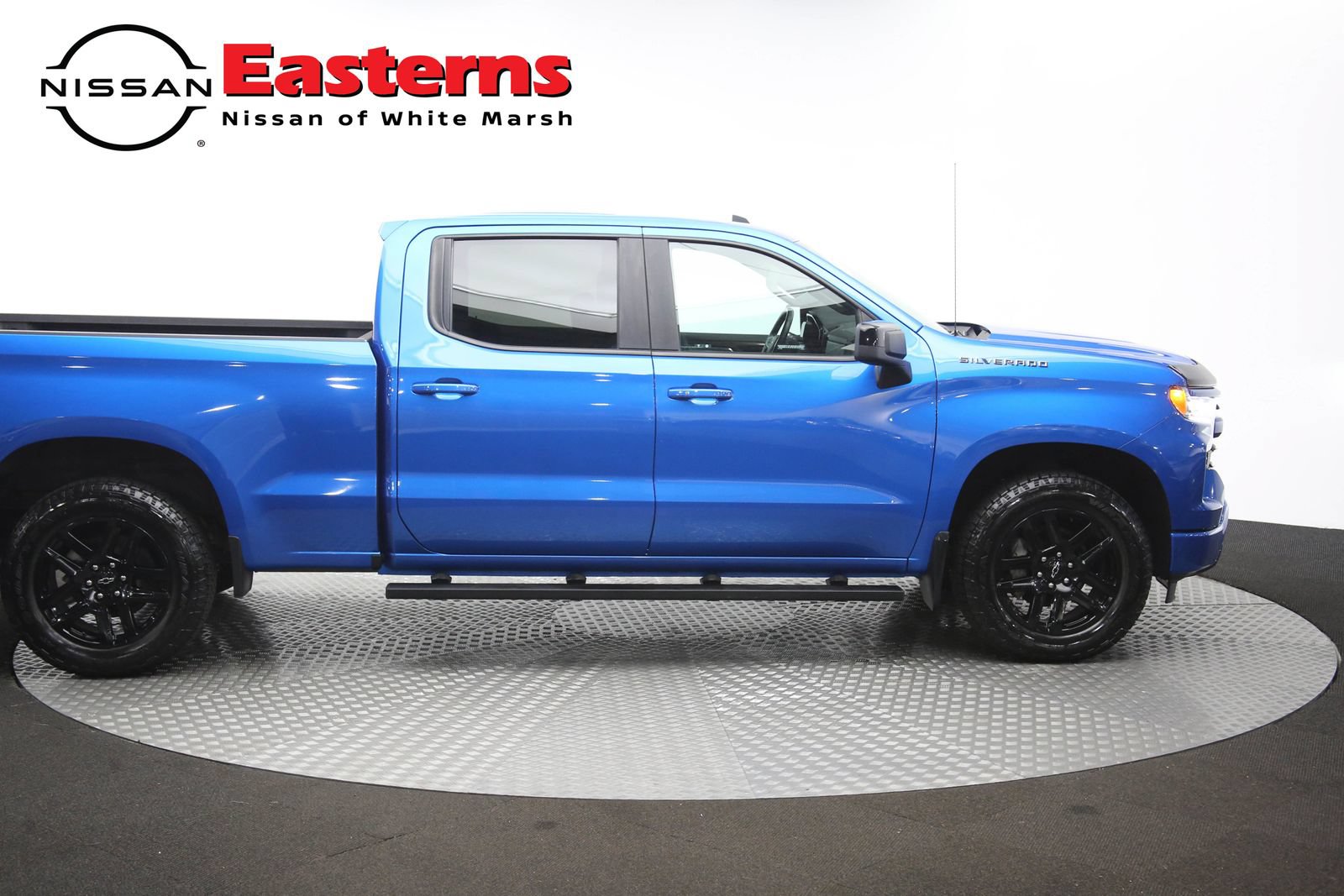 Used 2024 Chevrolet Silverado 1500 RST w/ Protection Package AWD/4WD image 44