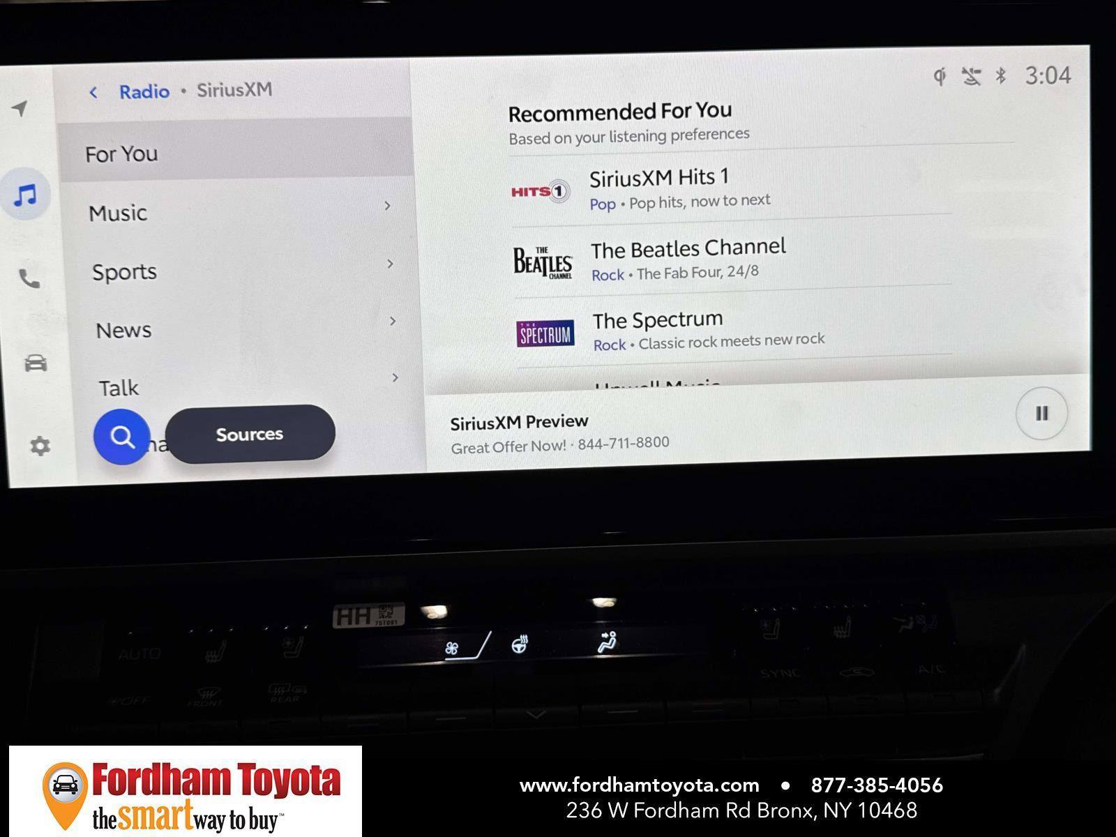 Used 2025 Toyota Camry XSE image 28