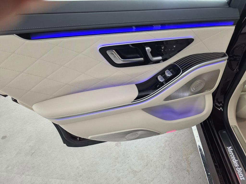 New 2026 Mercedes-Benz S 580 4MATIC Sedan image 13