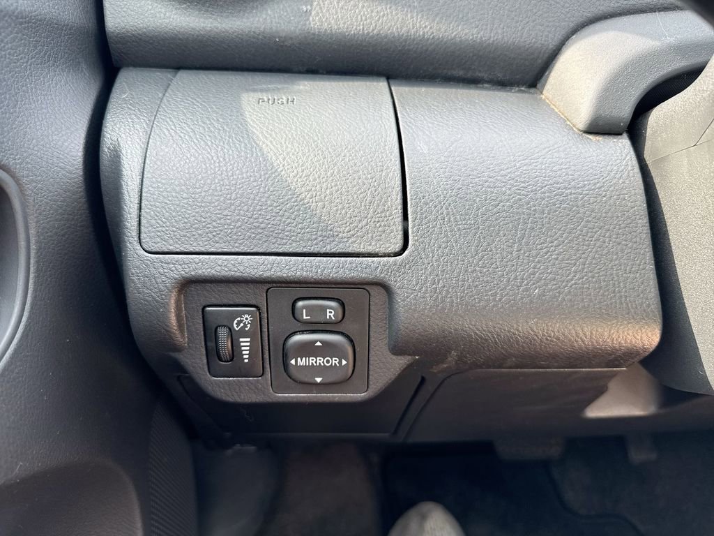 Used 2007 Toyota Yaris Sedan image 17