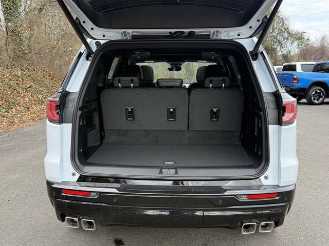 New 2026 GMC Acadia Denali Ultimate AWD/4WD image 13