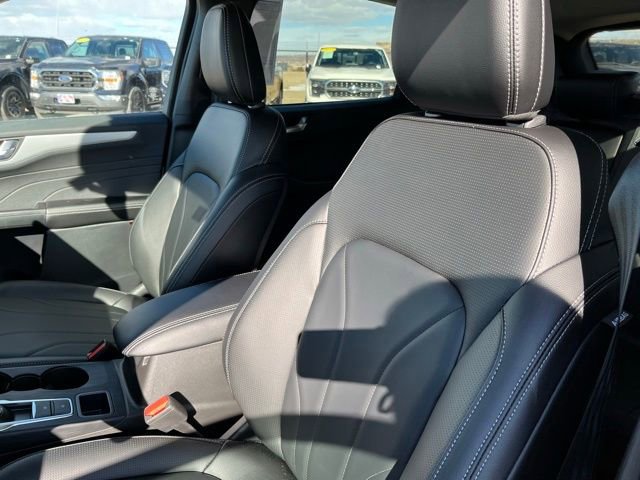 New 2026 Ford Escape SE w/ PHEV Premium Package image 11