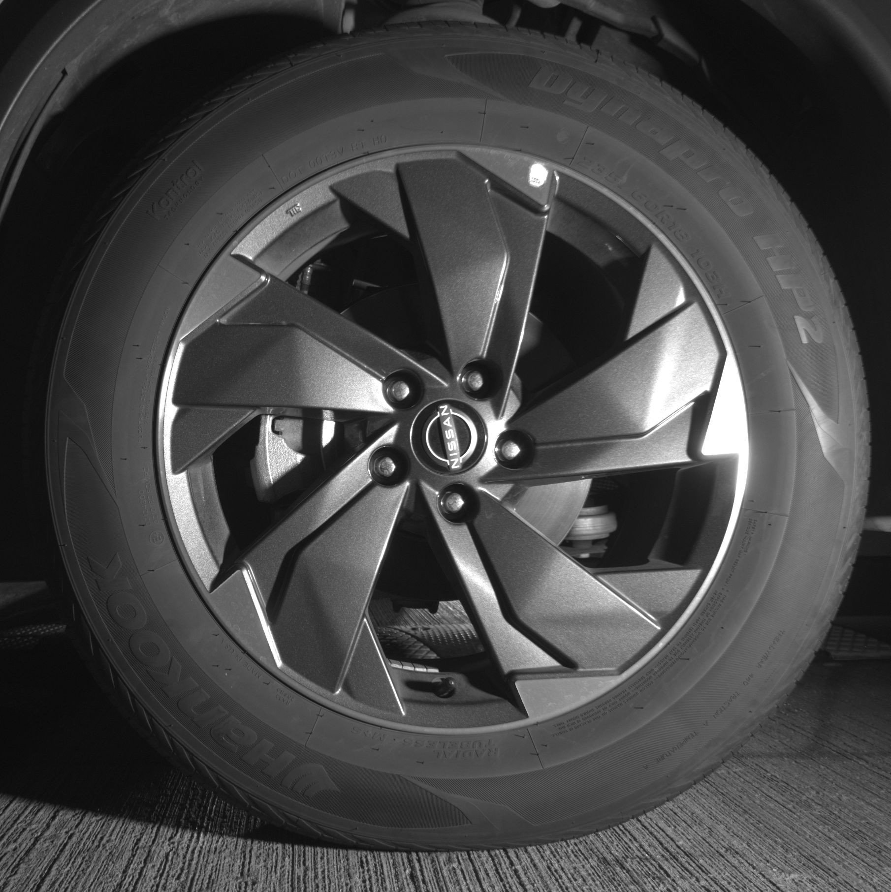 Used 2025 Nissan Rogue SV image 12