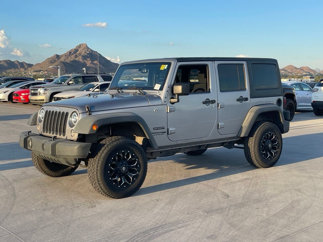 Used 2018 Jeep Wrangler Unlimited Sport S AWD/4WD image 2