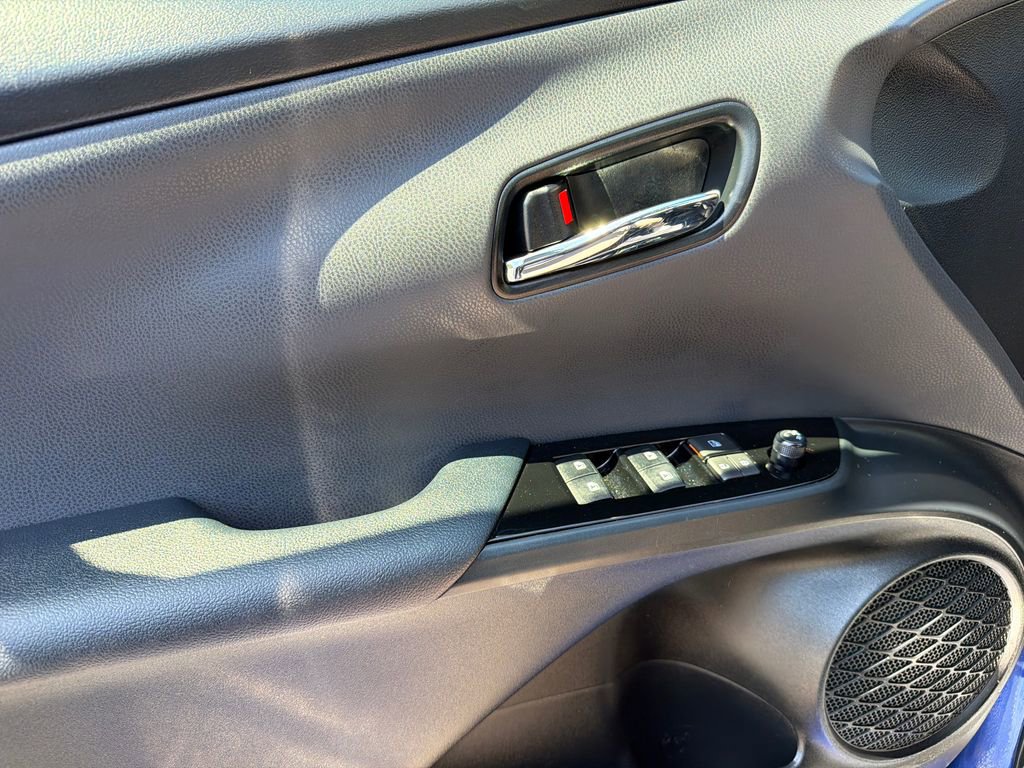 Used 2018 Toyota Prius Three Touring FWD image 27