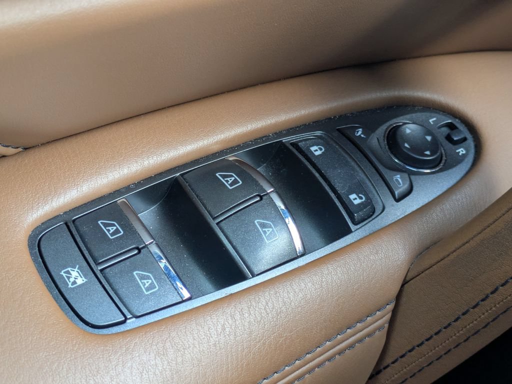 Used 2023 INFINITI QX80 4WD image 39