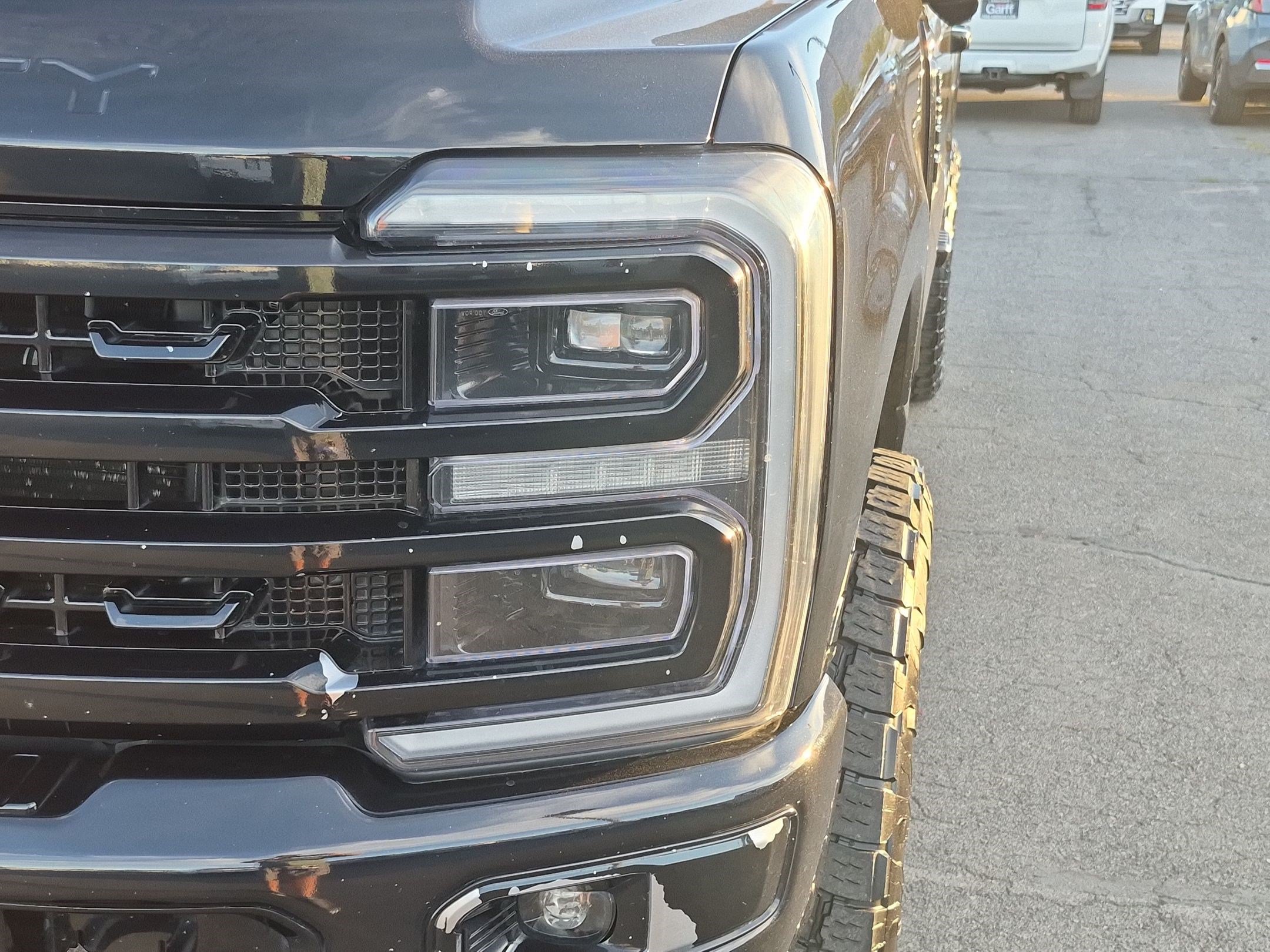Used 2024 Ford F350 Platinum w/ Tremor Off-Road Package AWD/4WD image 12