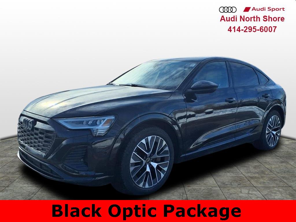 Used 2024 Audi Q8 e-tron Premium Plus w/ Premium Plus Package image 10