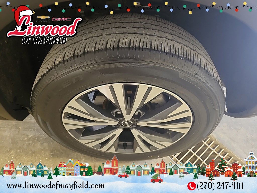 Used 2023 Nissan Rogue SV image 7