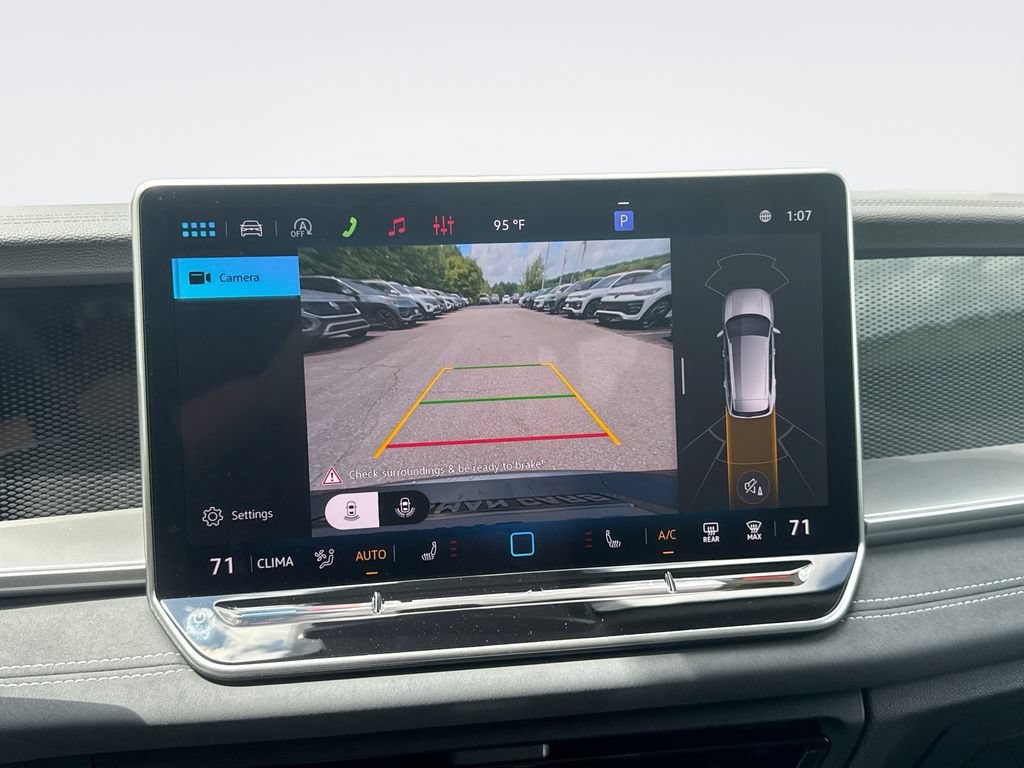 New 2026 Volkswagen Tiguan SE AWD/4WD image 23