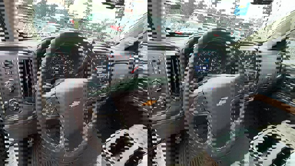 Used 2018 Chevrolet Silverado 1500 LTZ w/ Sport Package image 22