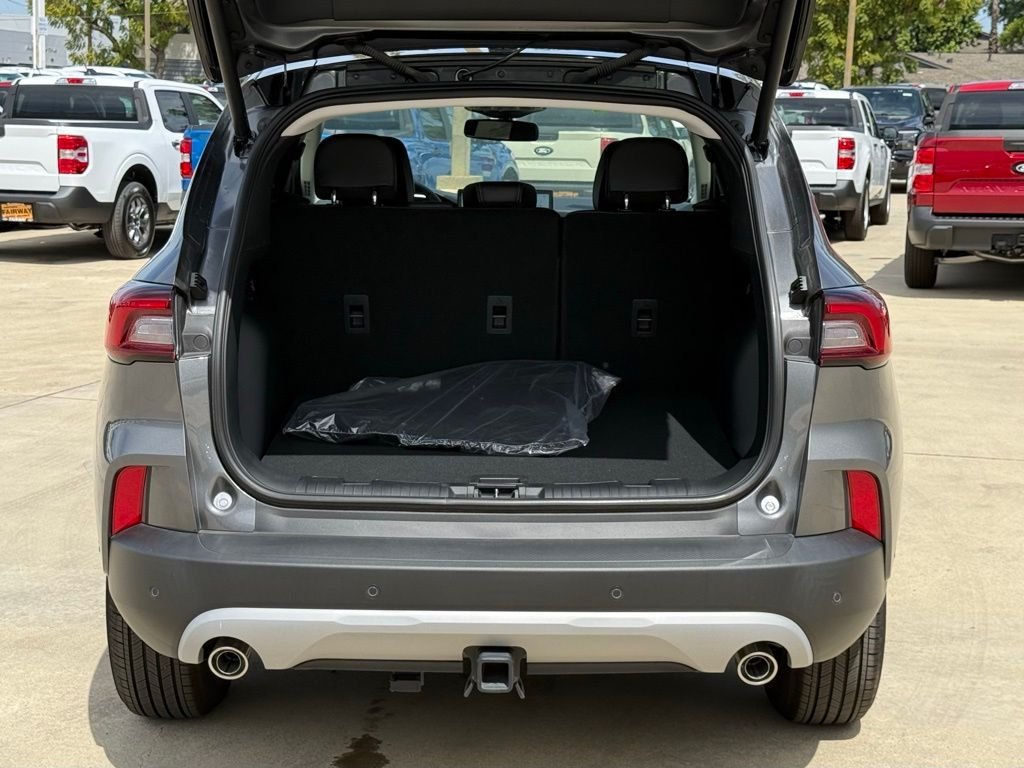 New 2024 Ford Escape SE w/ PHEV Premium Package FWD image 13
