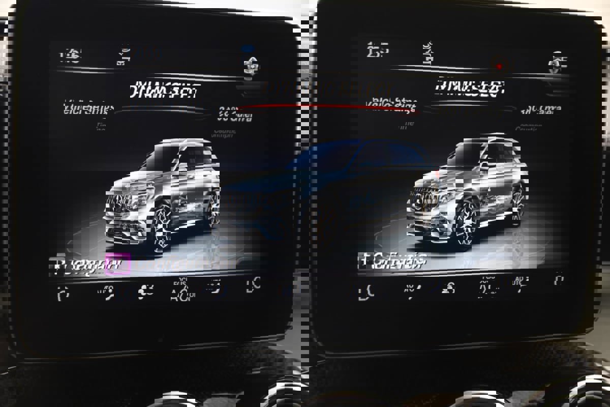 Used 2019 Mercedes-Benz GLC 63 AMG 4MATIC image 43