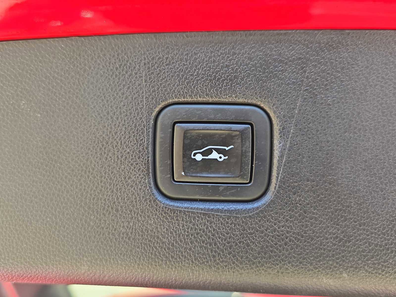 Used 2020 Chevrolet Blazer RS image 32