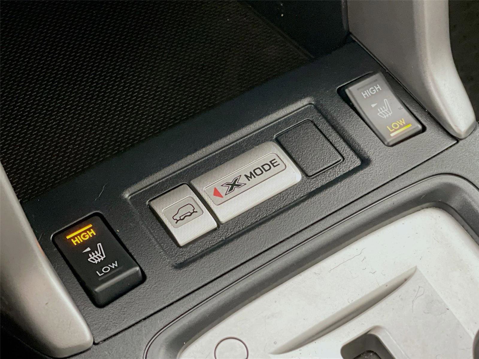 Used 2017 Subaru Forester 2.5i Premium w/ All-Weather Package image 23