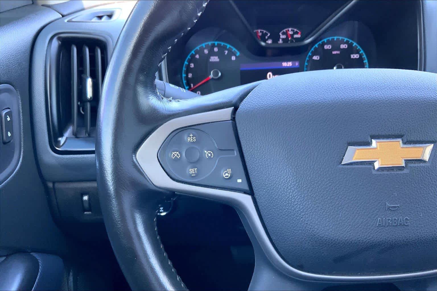 Used 2021 Chevrolet Colorado Z71 AWD/4WD image 23