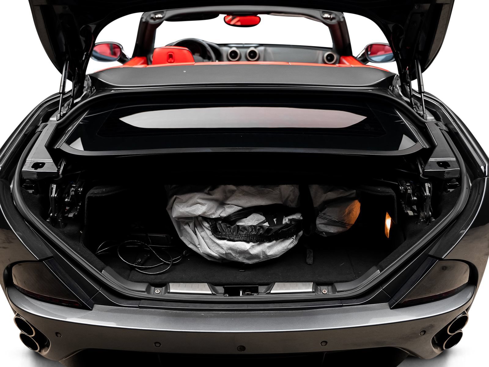 Used 2010 Ferrari California RWD image 61