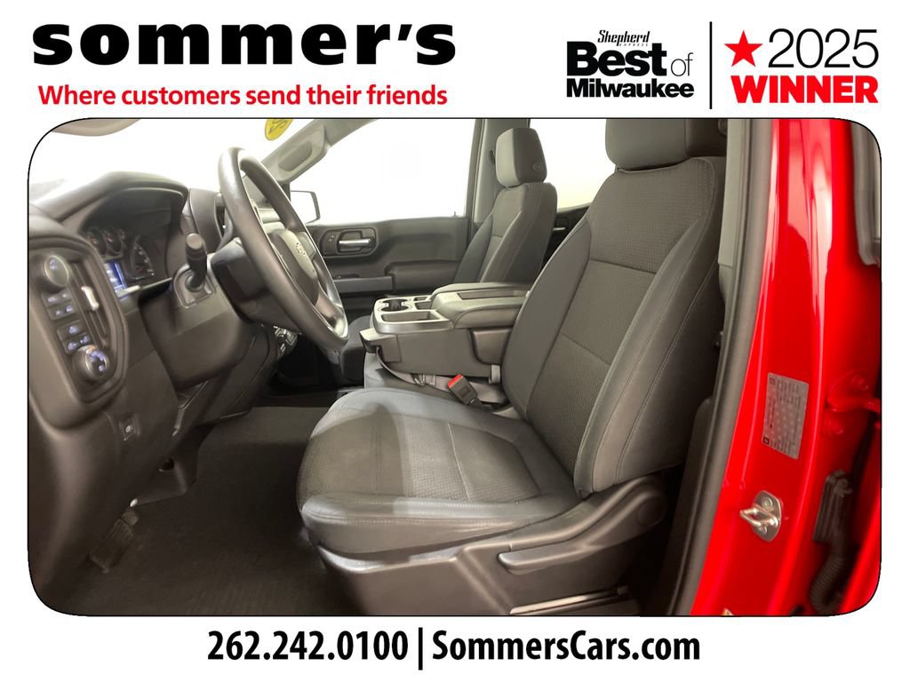 Used 2019 Chevrolet Silverado 1500 Custom w/ Custom Value Package AWD/4WD image 9