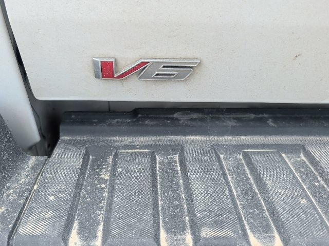 Used 2022 GMC Canyon AT4 w/ Trailering Package AWD/4WD image 14