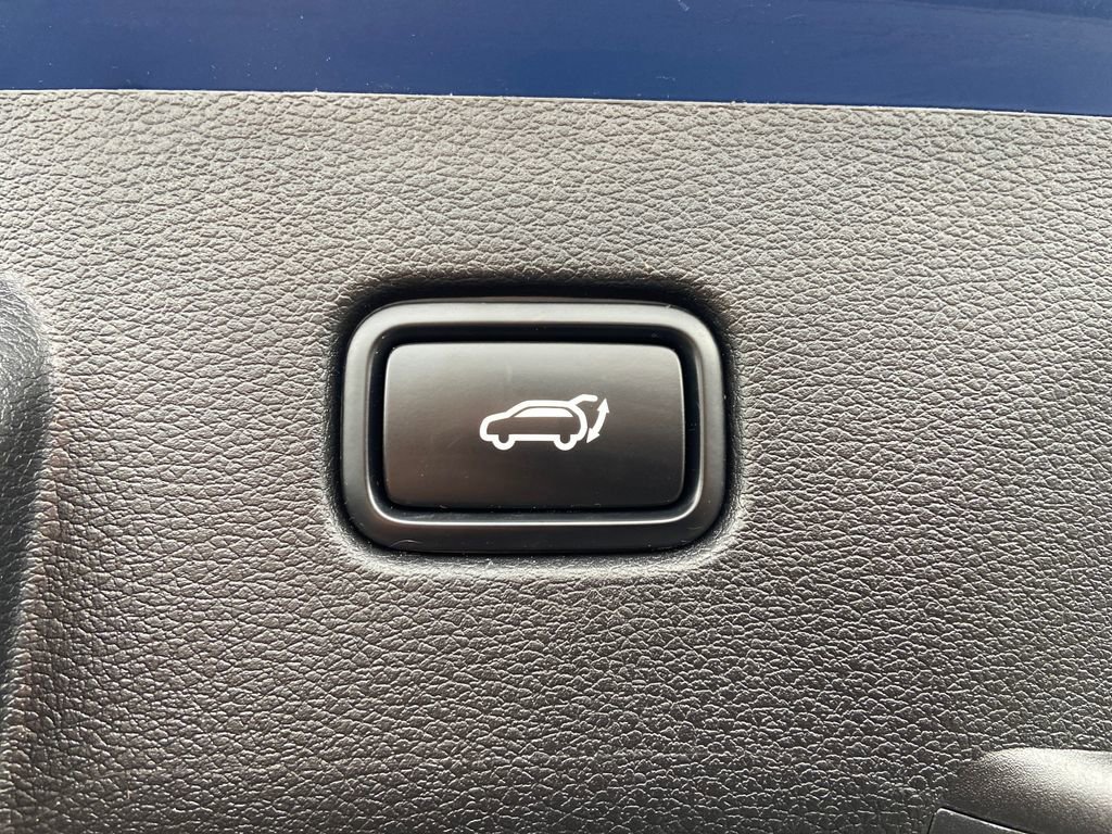 Used 2023 Kia Sportage X-Line w/ X-Line Premium Package image 19