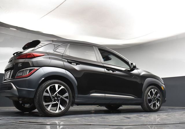 Used 2022 Hyundai Kona Limited image 37