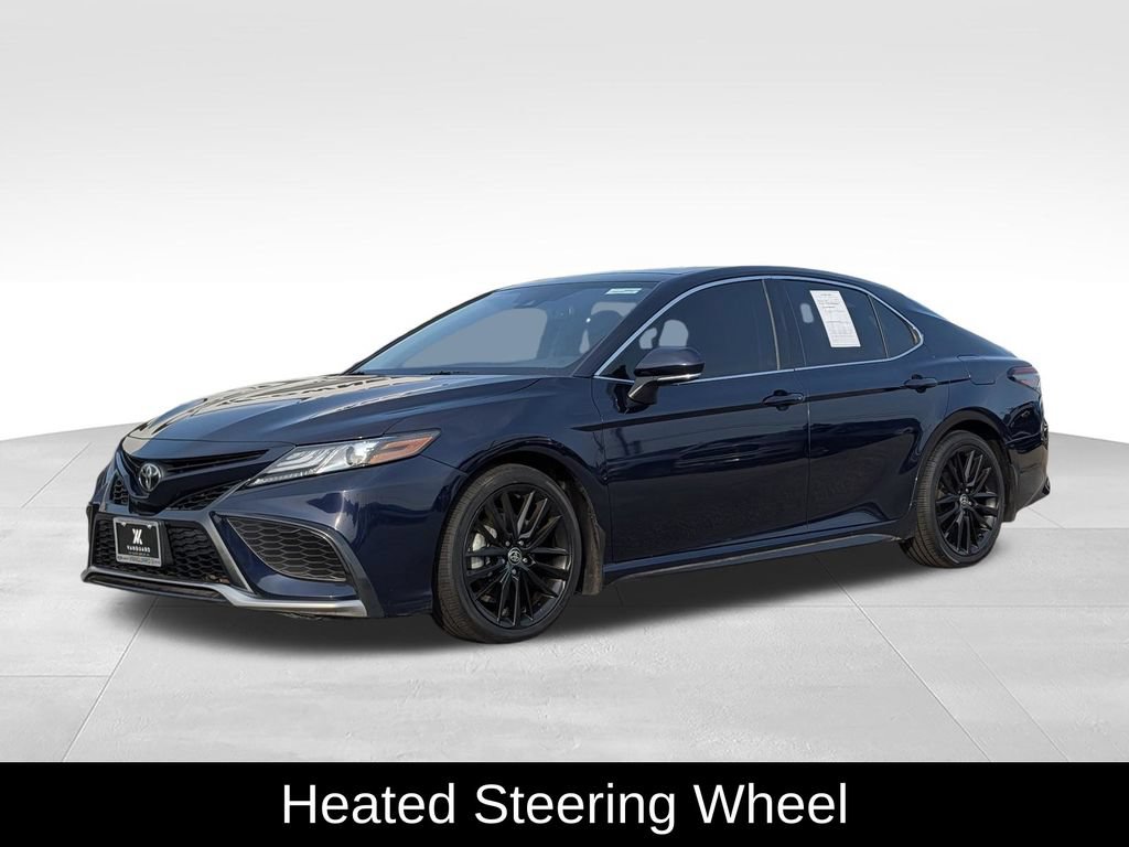 Used 2022 Toyota Camry XSE AWD/4WD video 3
