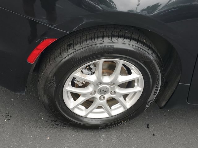 Used 2023 Chrysler Pacifica Touring-L FWD image 5