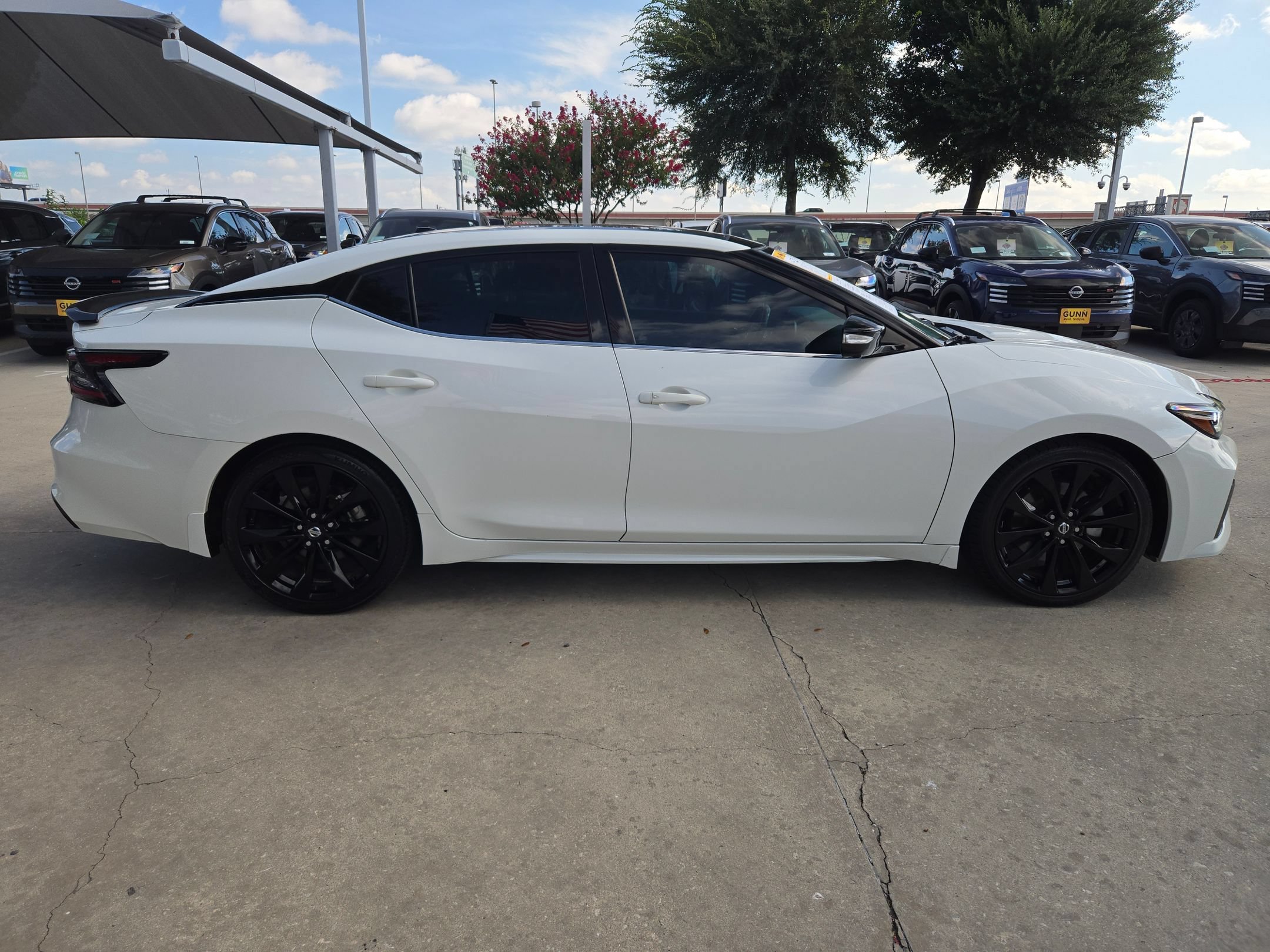Used 2021 Nissan Maxima SR w/ Sport Mat Group FWD video 2