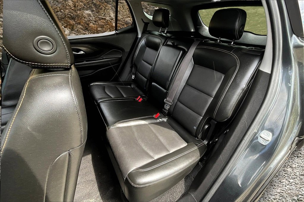 Used 2020 GMC Terrain SLT image 25