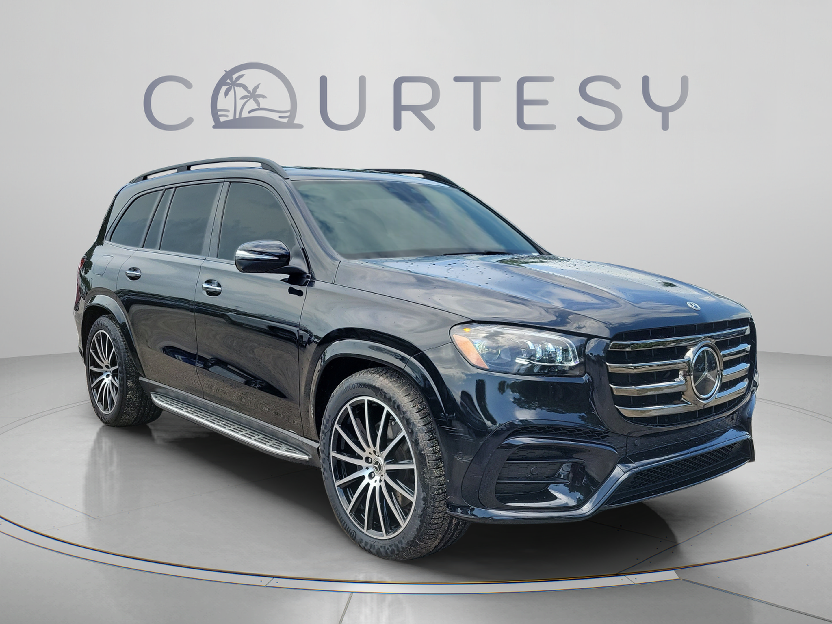 Certified 2025 Mercedes-Benz GLS 580 4MATIC image 4