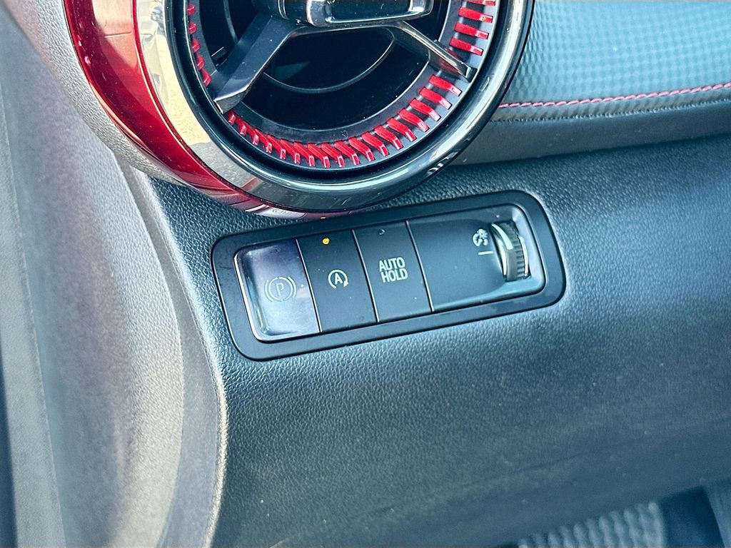 Used 2025 Chevrolet Equinox RS image 10