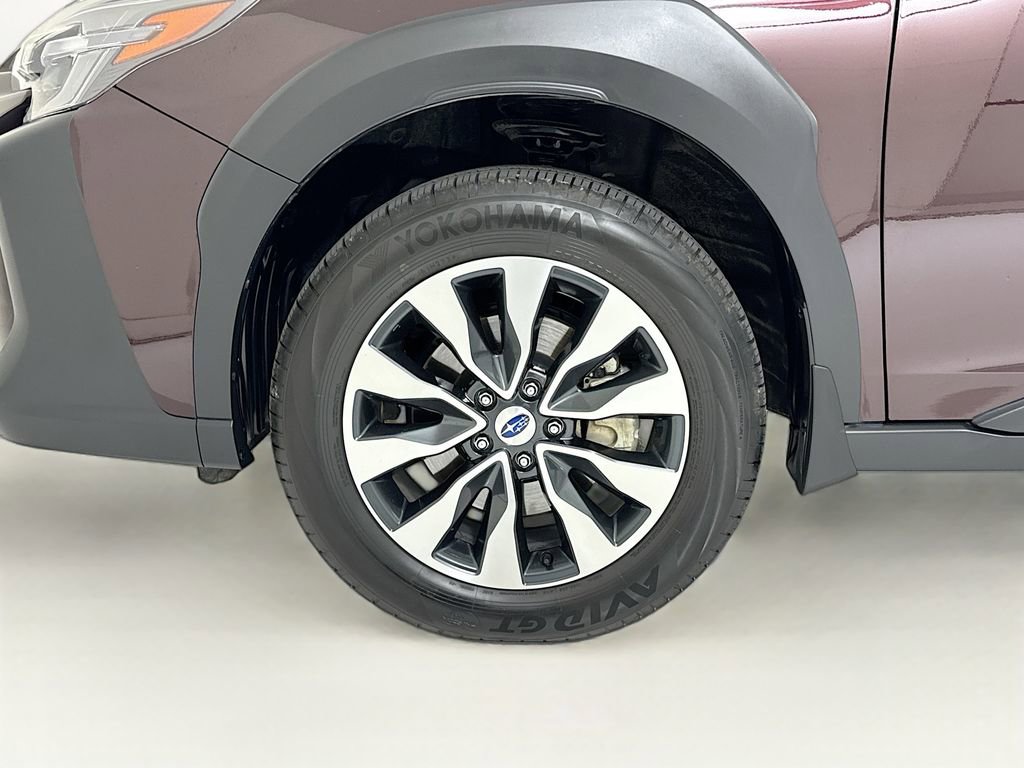 Used 2025 Subaru Outback Limited AWD/4WD image 32