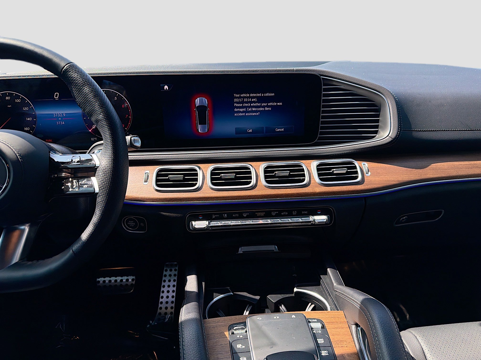 Used 2025 Mercedes-Benz GLS 450 4MATIC w/ AMG Line Exterior image 20