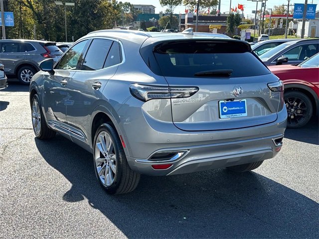 Used 2023 Buick Envision Avenir image 3