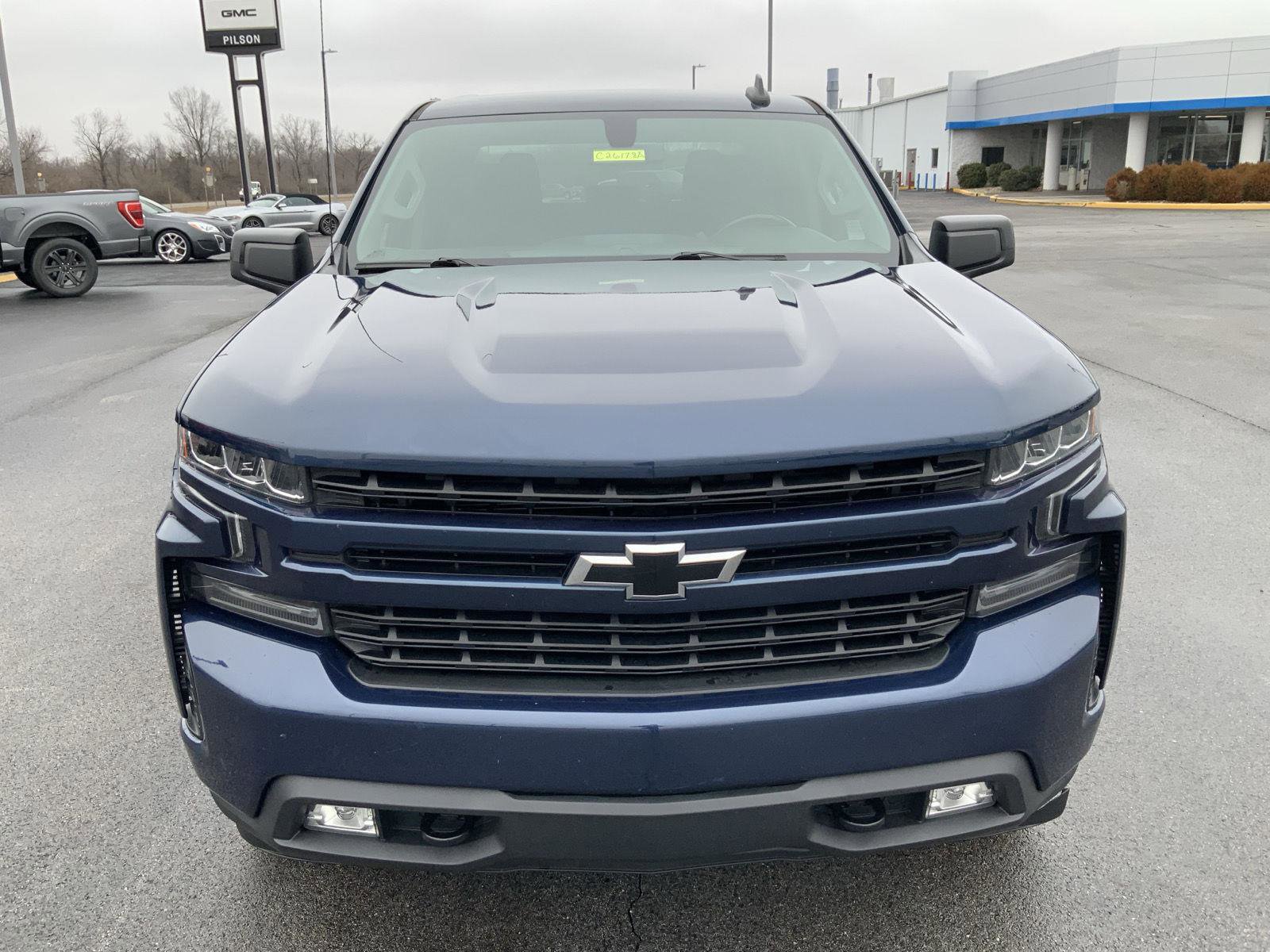 Used 2021 Chevrolet Silverado 1500 RST image 3