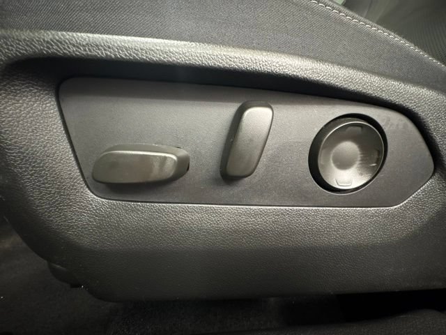 Used 2024 Buick Envision Preferred AWD/4WD image 16