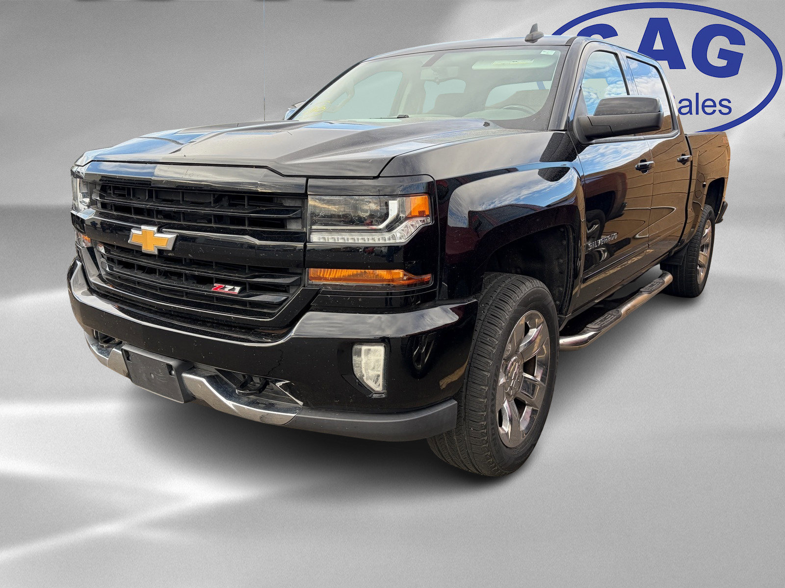 Used 2018 Chevrolet Silverado 1500 LT w/ All Star Edition AWD/4WD image 5