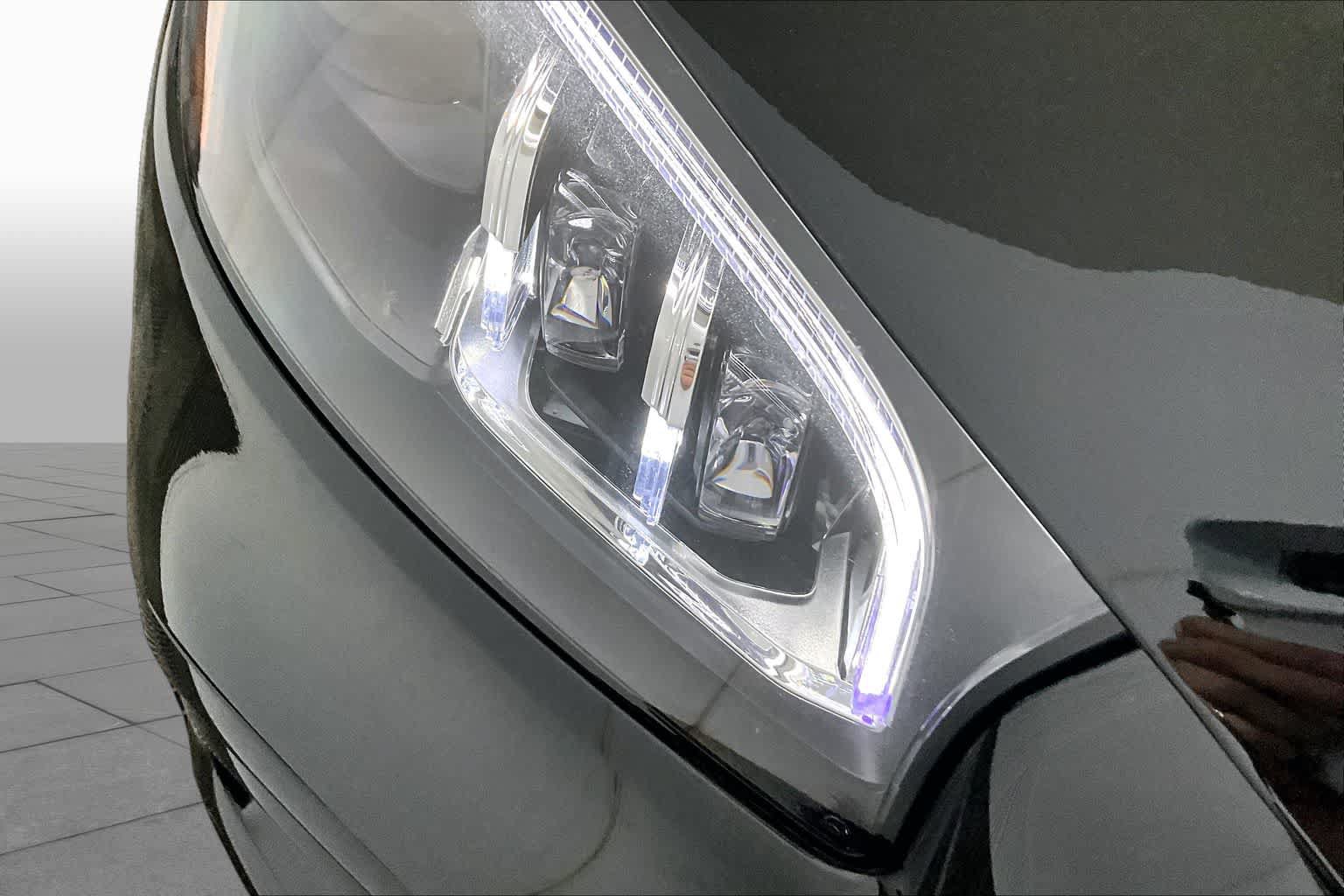 New 2026 Mercedes-Benz GLS 450 4MATIC image 17