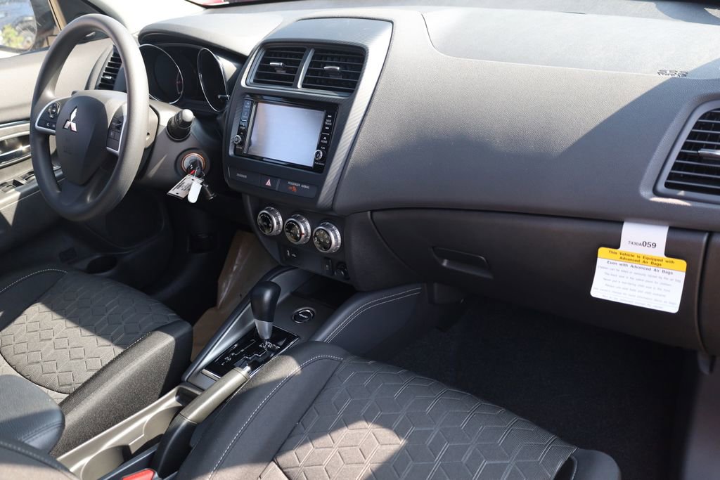 New 2025 Mitsubishi Outlander Sport ES image 14