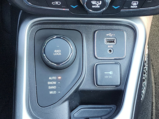 Certified 2020 Jeep Compass Latitude w/ Popular Equipment Group image 13