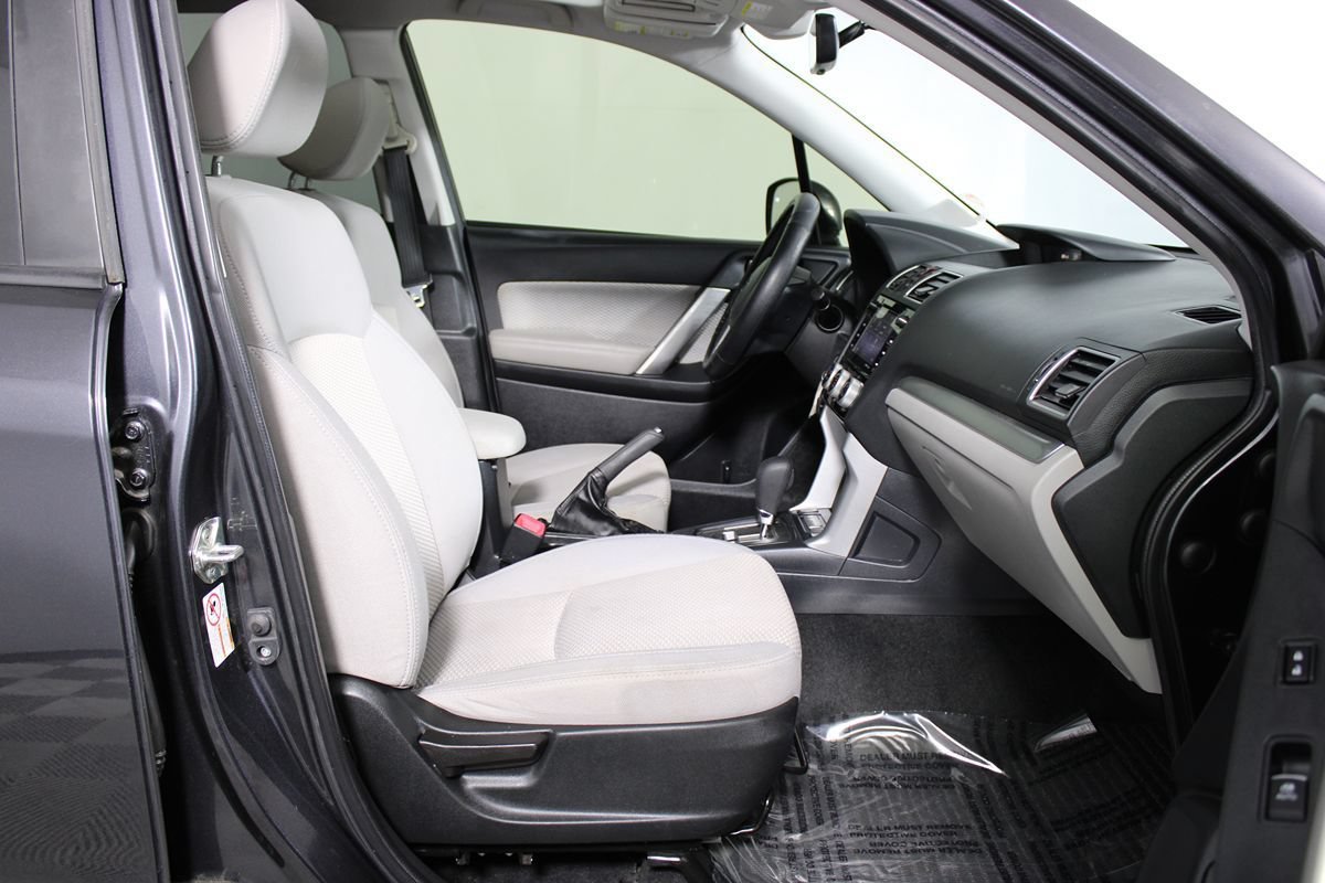 Used 2018 Subaru Forester 2.5i Premium AWD/4WD image 10