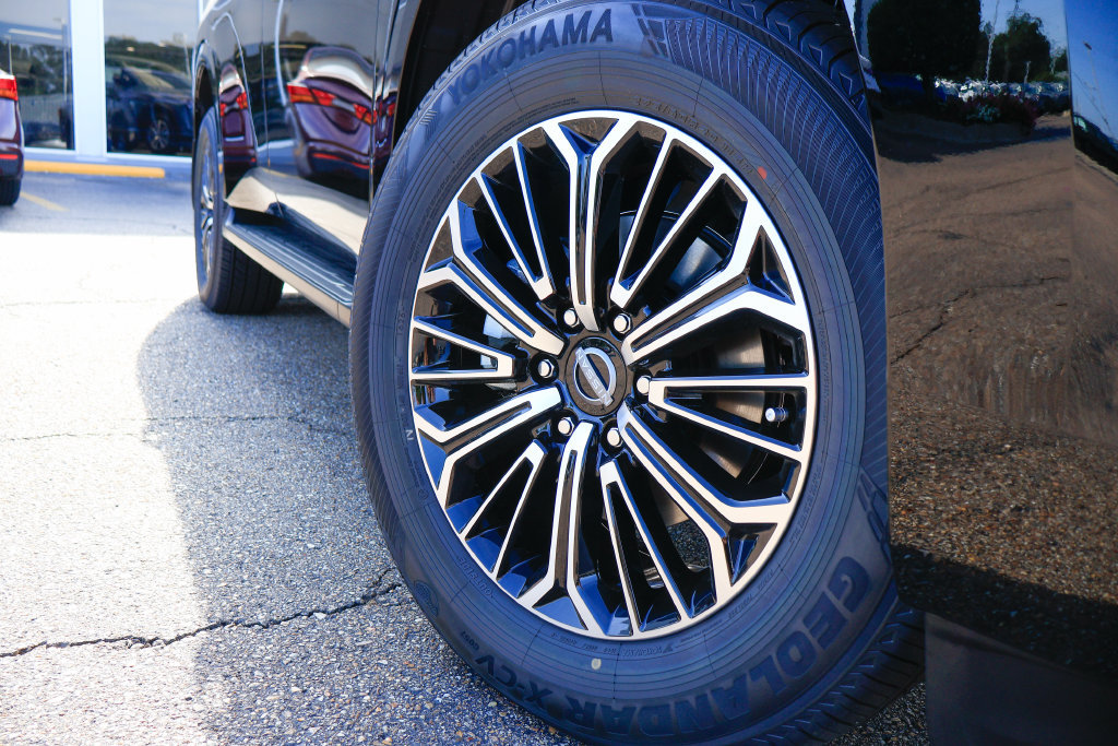 New 2026 Nissan Armada SL RWD image 18