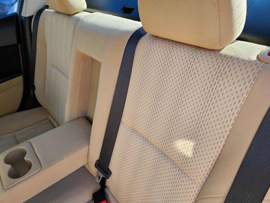 Used 2010 MAZDA MAZDA3 i Touring image 13