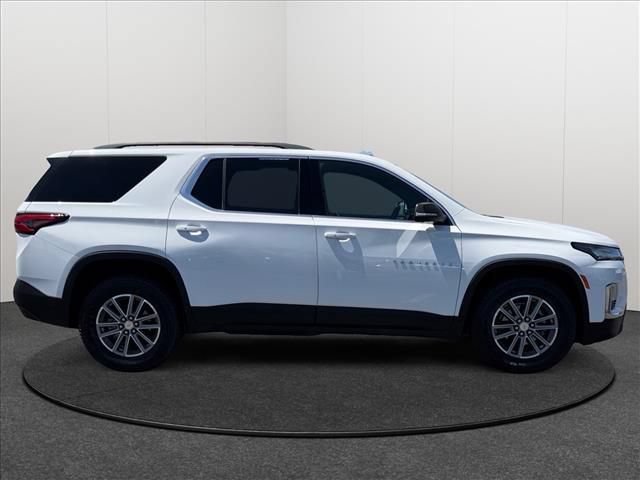Certified 2023 Chevrolet Traverse LT w/ Rear Camera Mirror Package AWD/4WD image 4