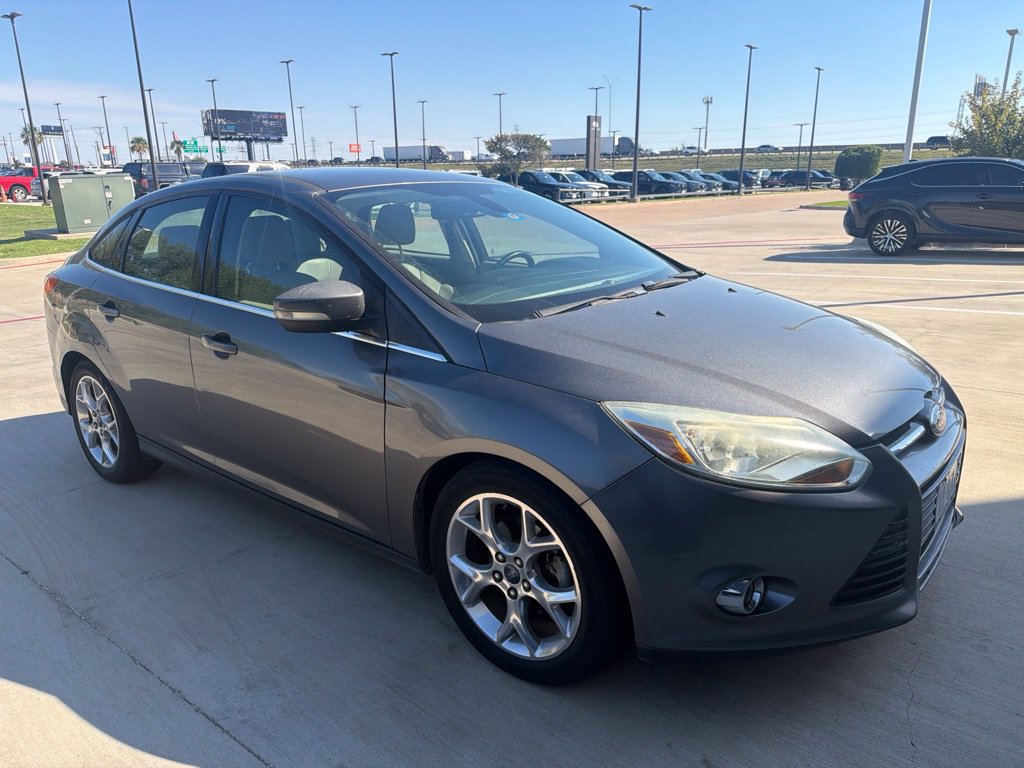 Used 2012 Ford Focus SEL FWD image 14