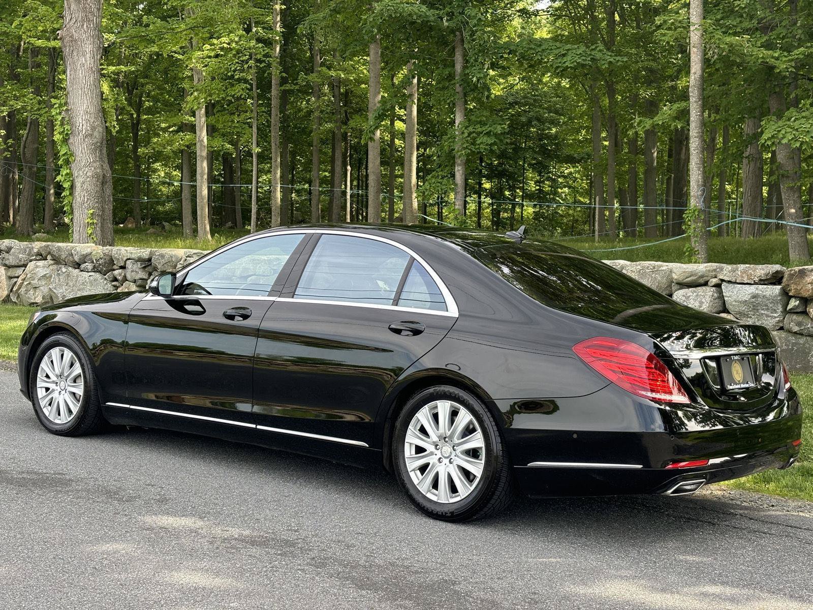 Used 2015 Mercedes-Benz S 550 4MATIC Sedan image 13
