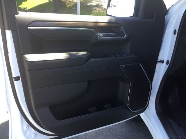 Used 2025 Chevrolet Silverado 1500 RST AWD/4WD image 22